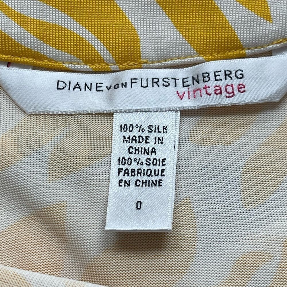 Diane Von Furstenberg Vintage Yellow Scoop Neck Floral Silk Dress Sz 0 - Picture 4 of 15